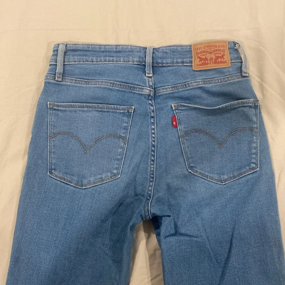 VINTAGE LEVIS 🌹 - Picture 4 of 4
